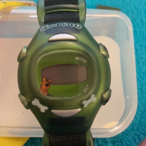 Lot of 7 Children’s Watches All Need Batteries One Needs a Band! - Picture 6 of 8